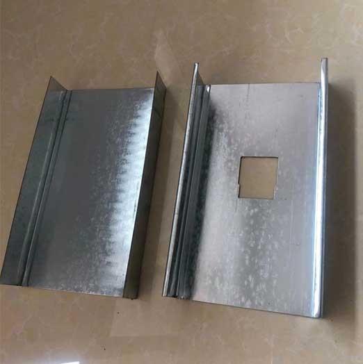 150竖向天地龙骨